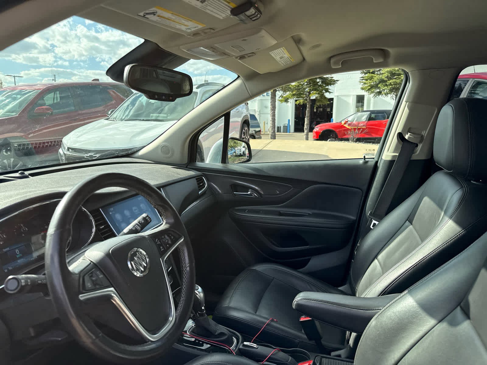 Used 2020 Buick Encore Essence AWD/4WD image 8