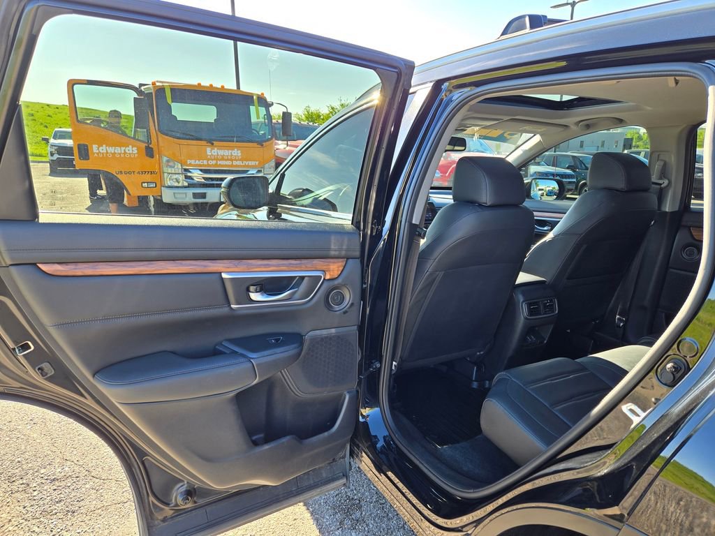 Used 2022 Honda CR-V Touring image 26