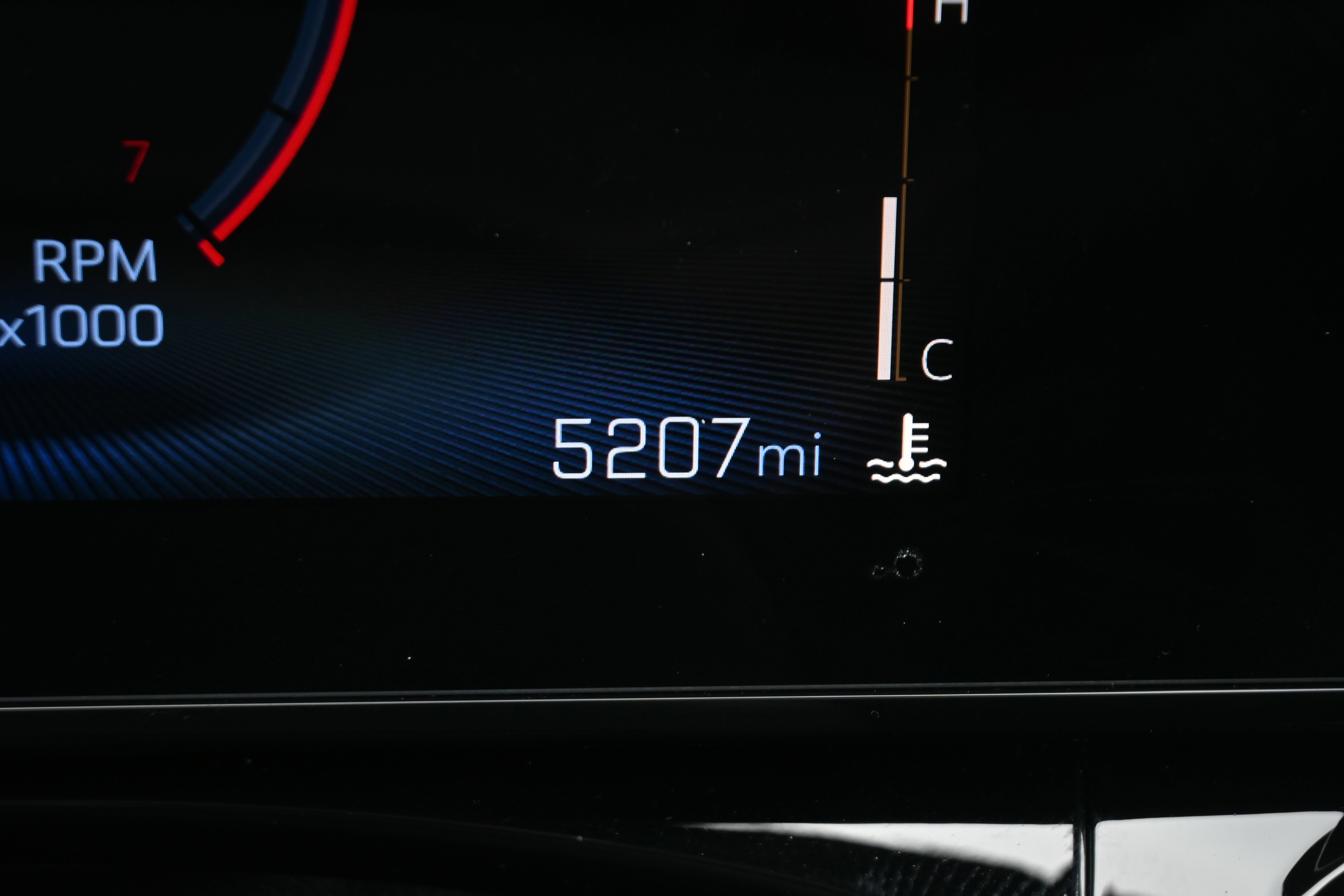 Used 2025 Chevrolet Trax RS w/ Sunroof Package image 26