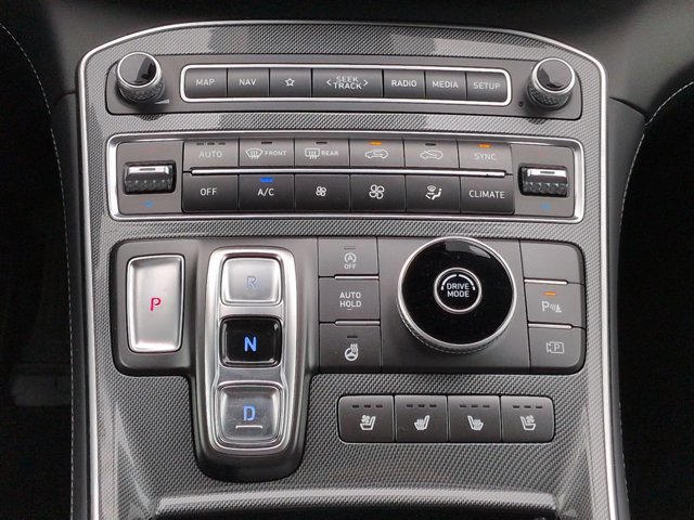 Used 2022 Hyundai Santa Fe Limited FWD image 20