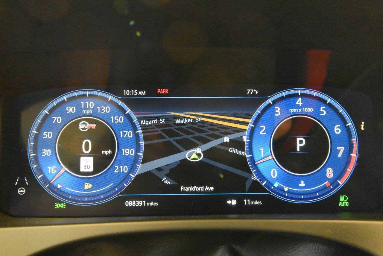 Used 2019 Jaguar F-PACE SVR AWD/4WD image 31
