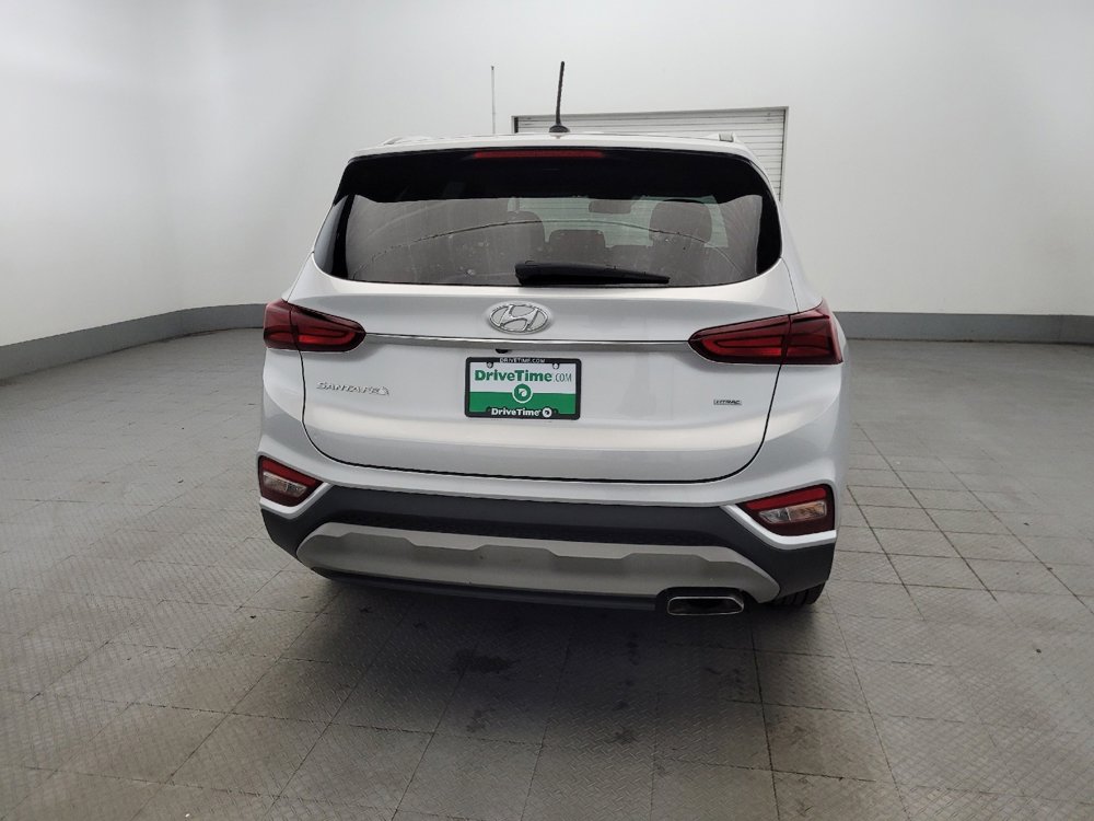 Used 2019 Hyundai Santa Fe SE image 7