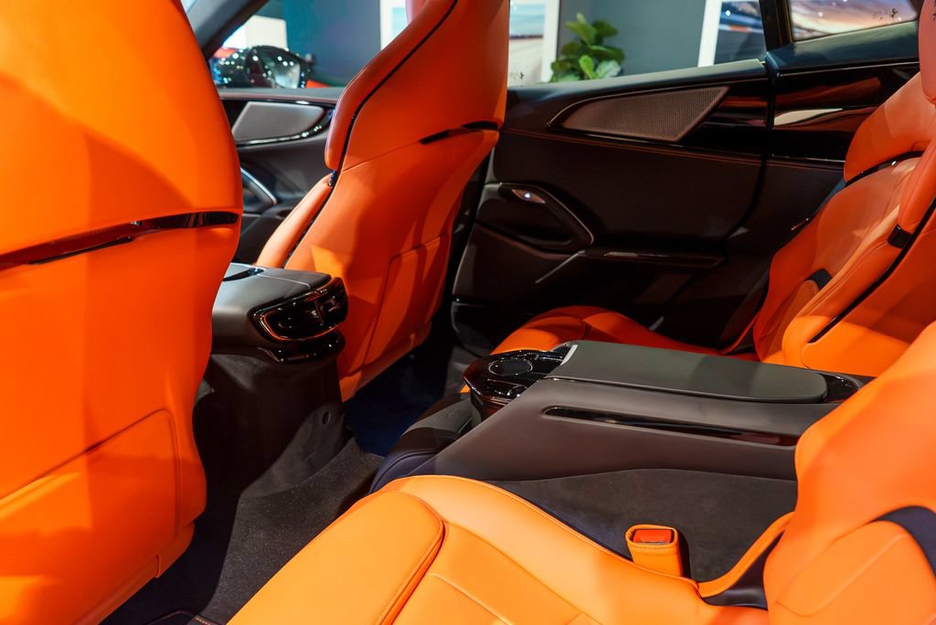 Certified 2025 Ferrari Purosangue AWD/4WD image 40