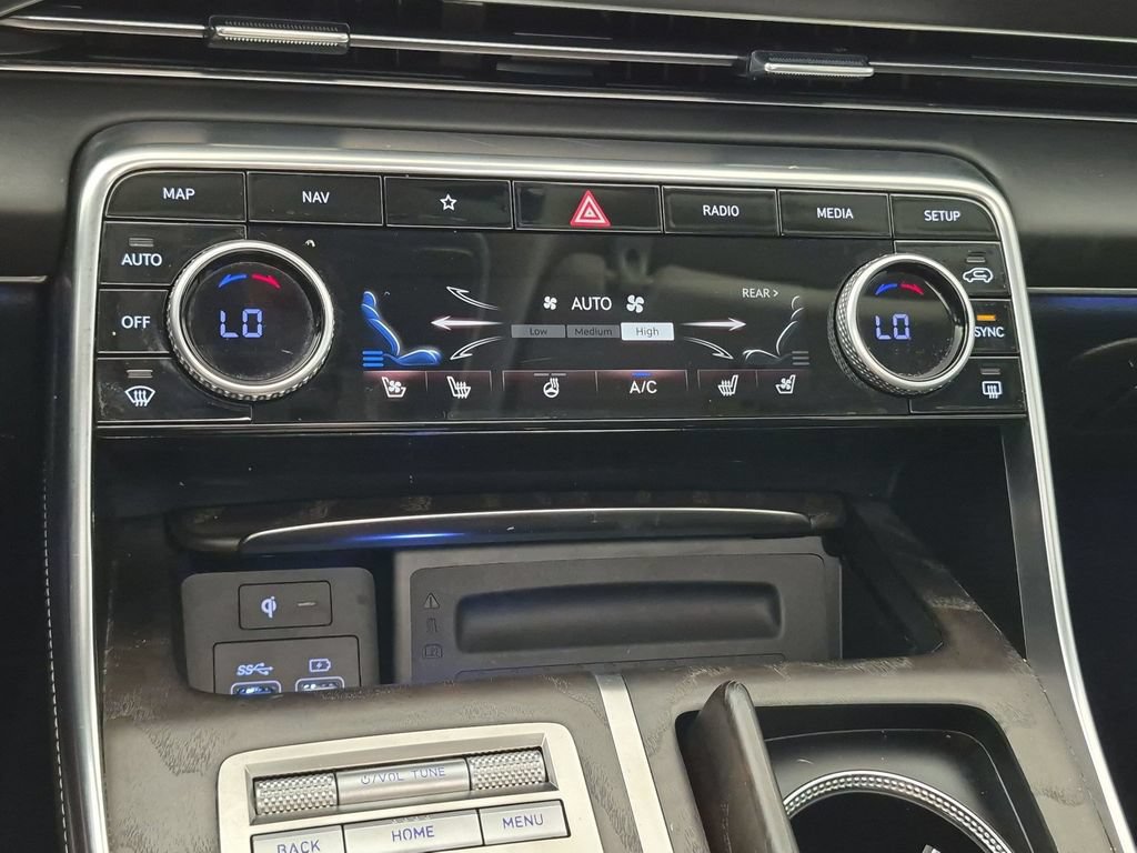 Used 2021 Genesis GV80 3.5T w/ Advanced Package 06 AWD/4WD image 27