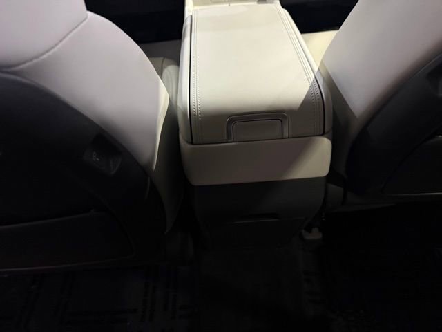 Used 2025 Hyundai Santa Fe SEL image 28