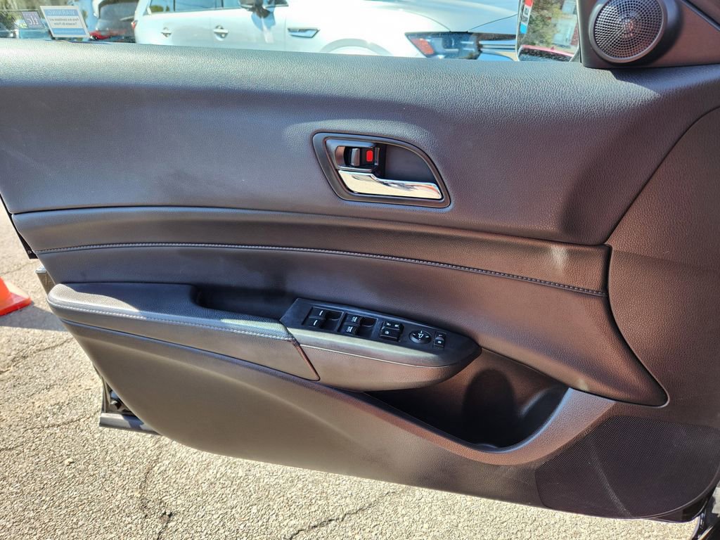 Used 2015 Acura ILX FWD image 23
