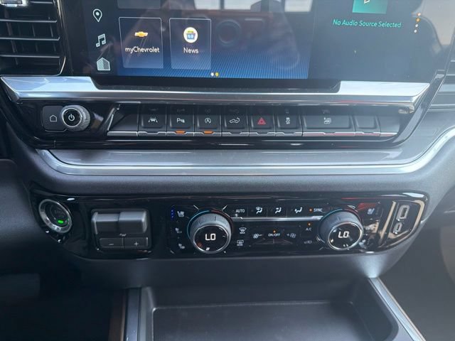 New 2026 Chevrolet Silverado 1500 High Country w/ High Country Premium Package AWD/4WD image 27
