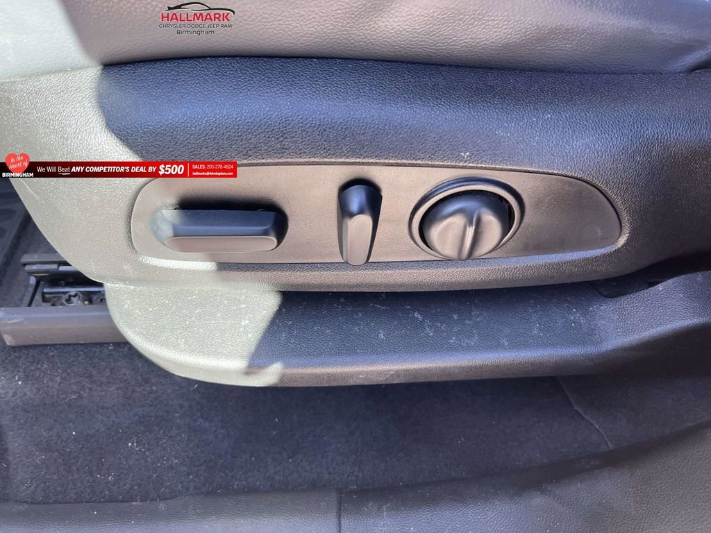 Used 2018 Chevrolet Traverse Premier w/ Driver Confidence II Package image 15