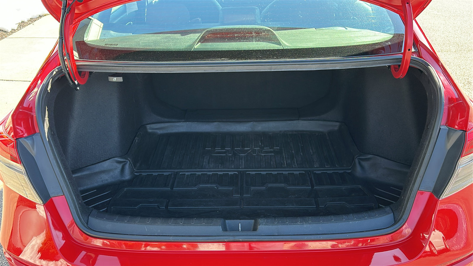 Used 2023 Honda Civic Sport image 6