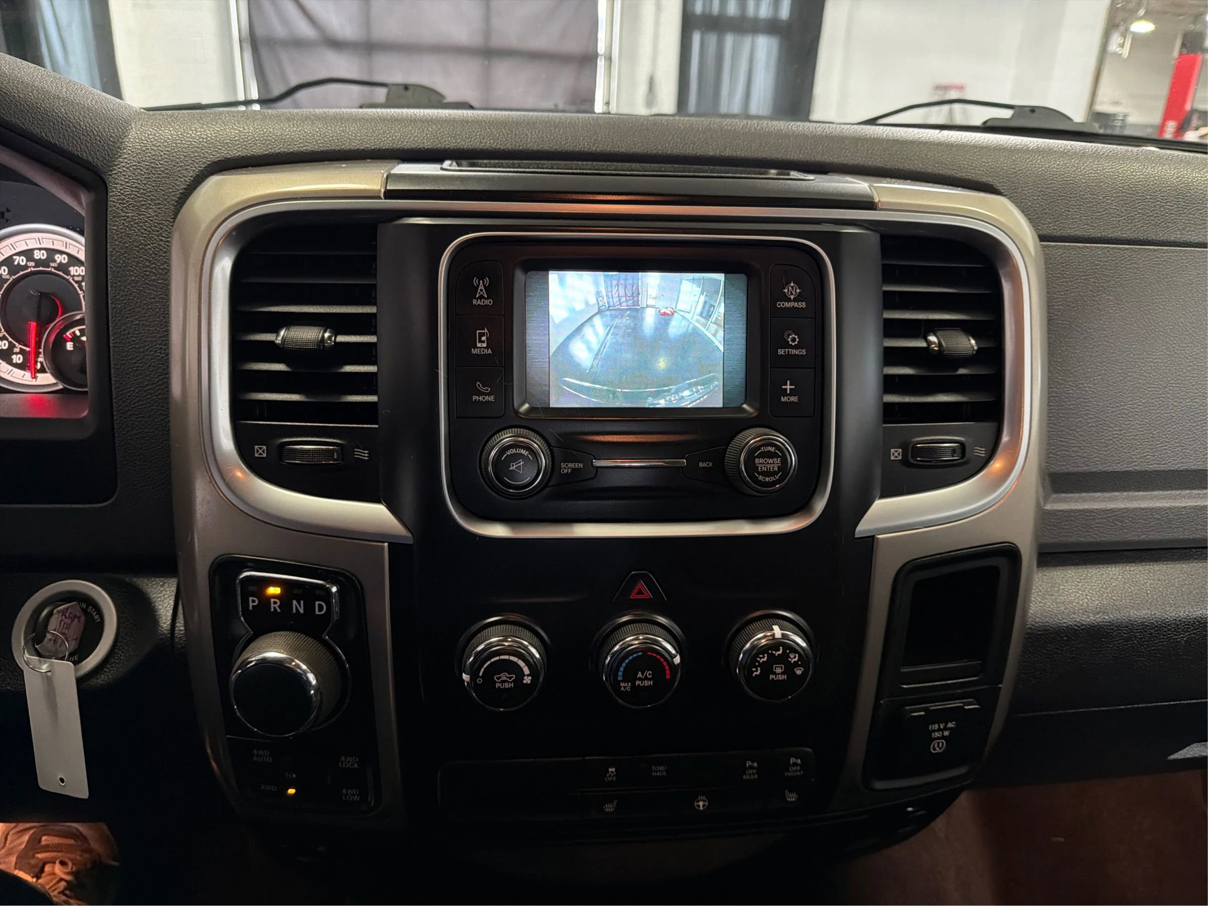 Used 2014 RAM 1500 Big Horn image 28