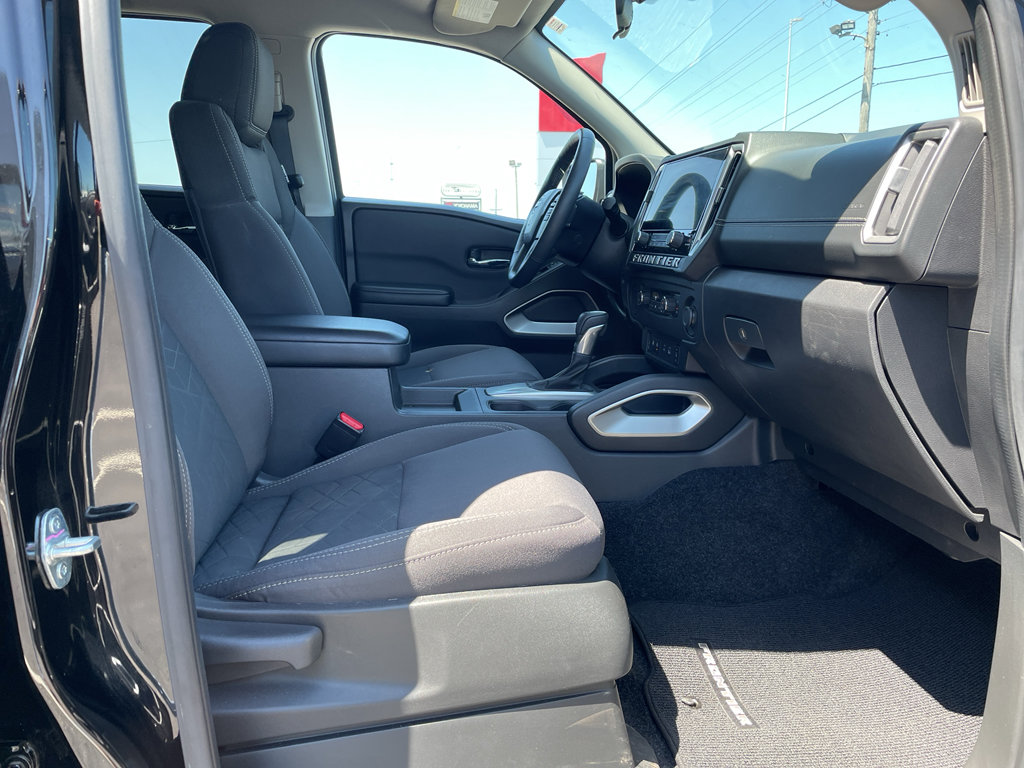 Certified 2025 Nissan Frontier SV w/ SV Convenience Package image 22