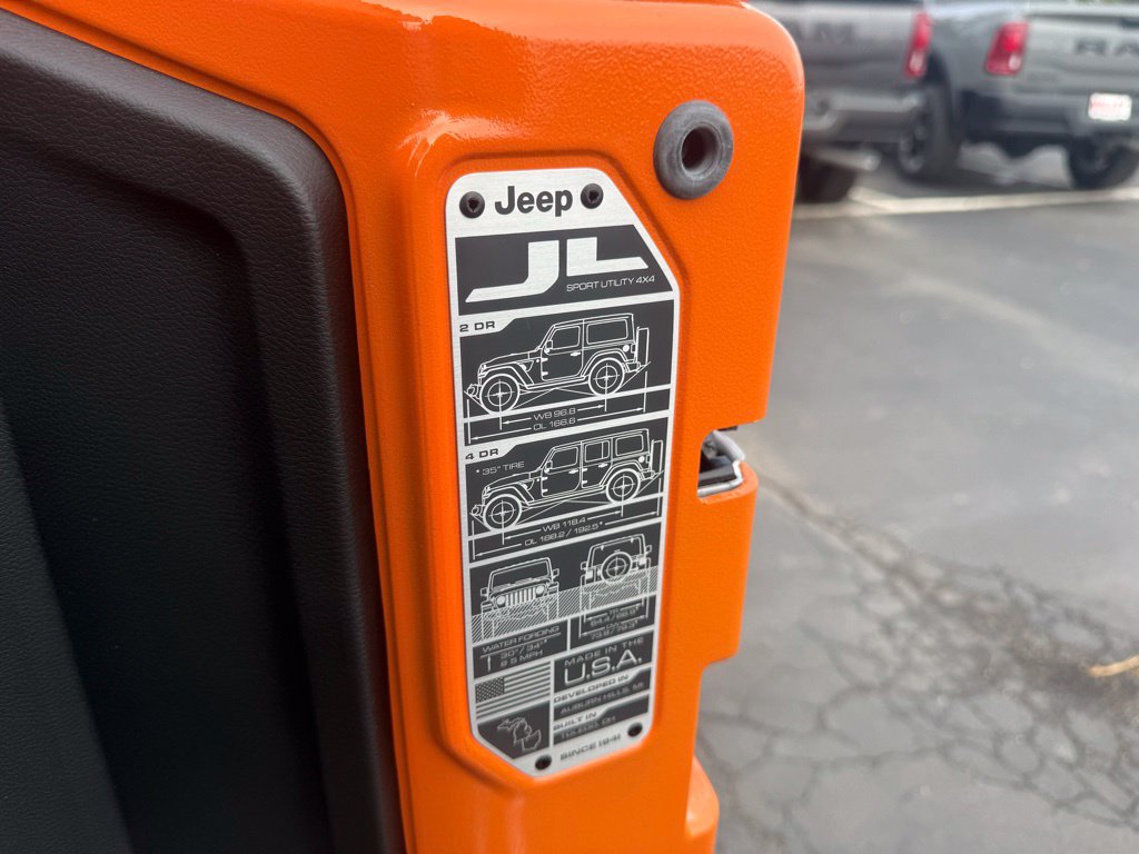Used 2025 Jeep Wrangler Unlimited Sport S 4xe w/ Convenience Group AWD/4WD image 43
