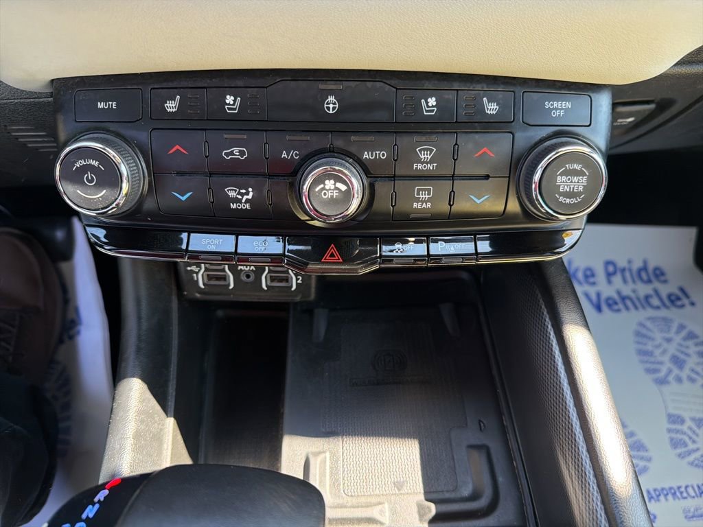 Used 2022 Dodge Durango R/T RWD image 22
