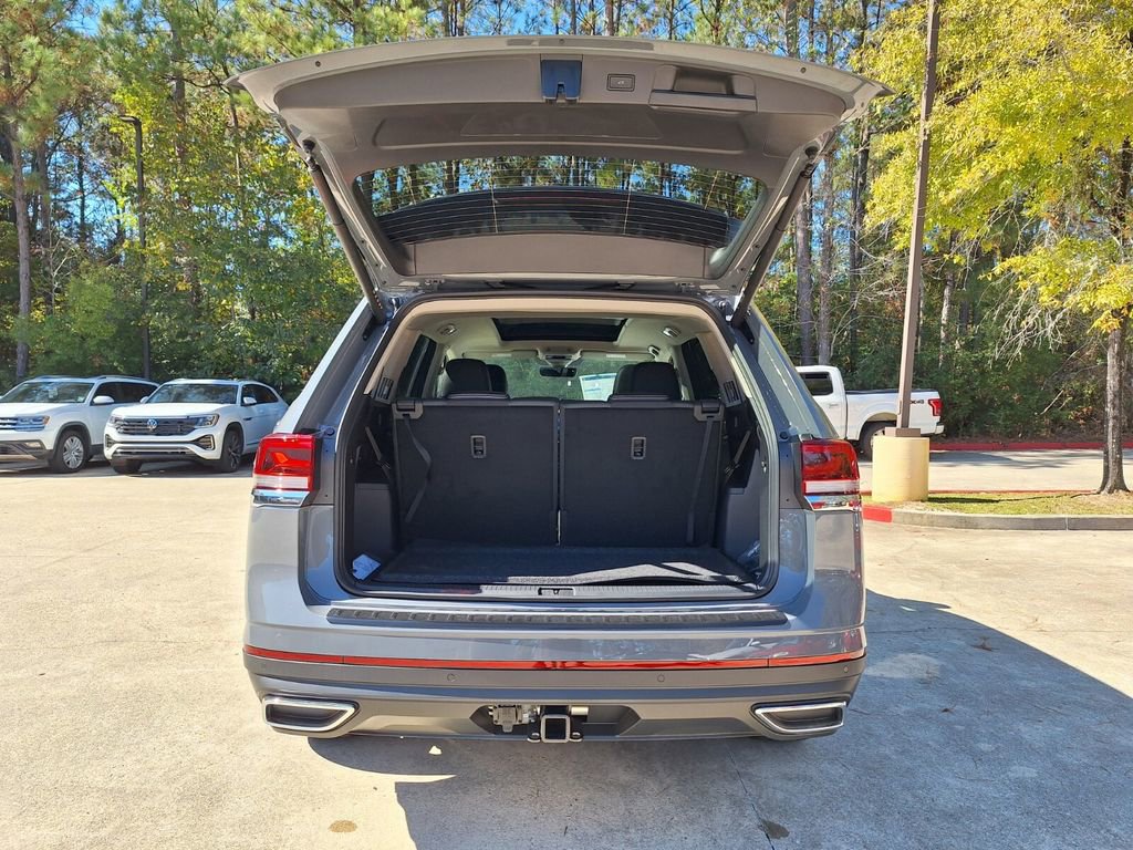 New 2026 Volkswagen Atlas SE image 28