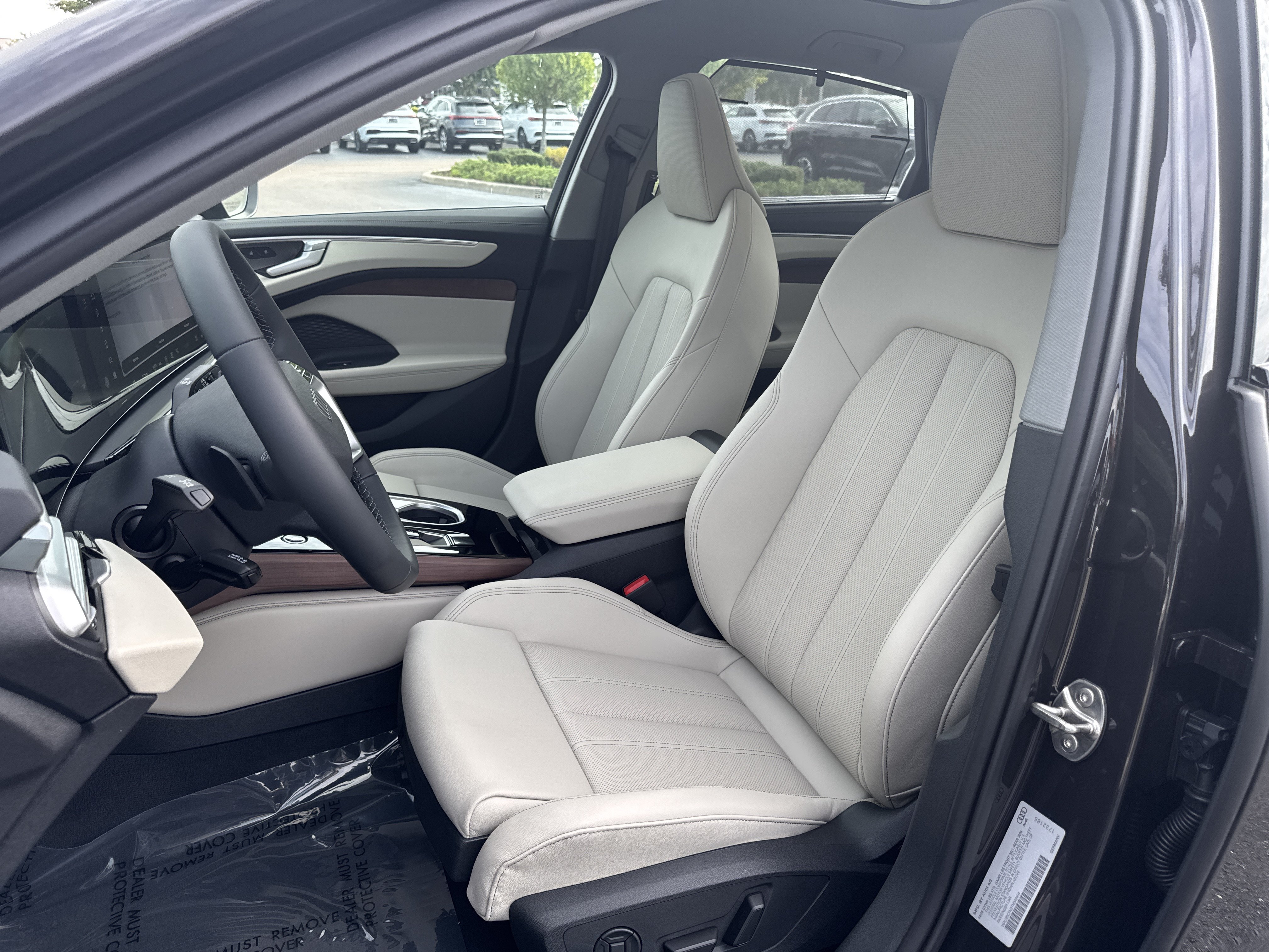 New 2026 Audi A6 Premium Plus AWD/4WD image 18