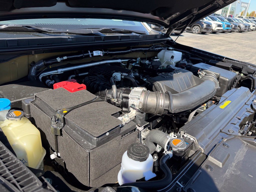 New 2027 Nissan Frontier SV w/ SV Convenience Package RWD image 5