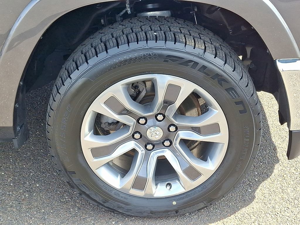 Used 2023 RAM 1500 Limited w/ Trailer Tow Group image 9