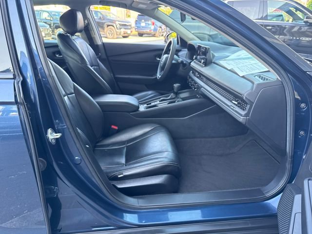 Used 2023 Honda Accord EX image 32