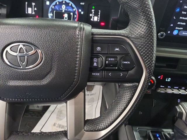 Used 2024 Toyota Tacoma SR5 AWD/4WD image 18