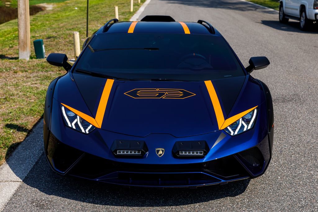 Used 2023 Lamborghini Huracan Sterrato image 24