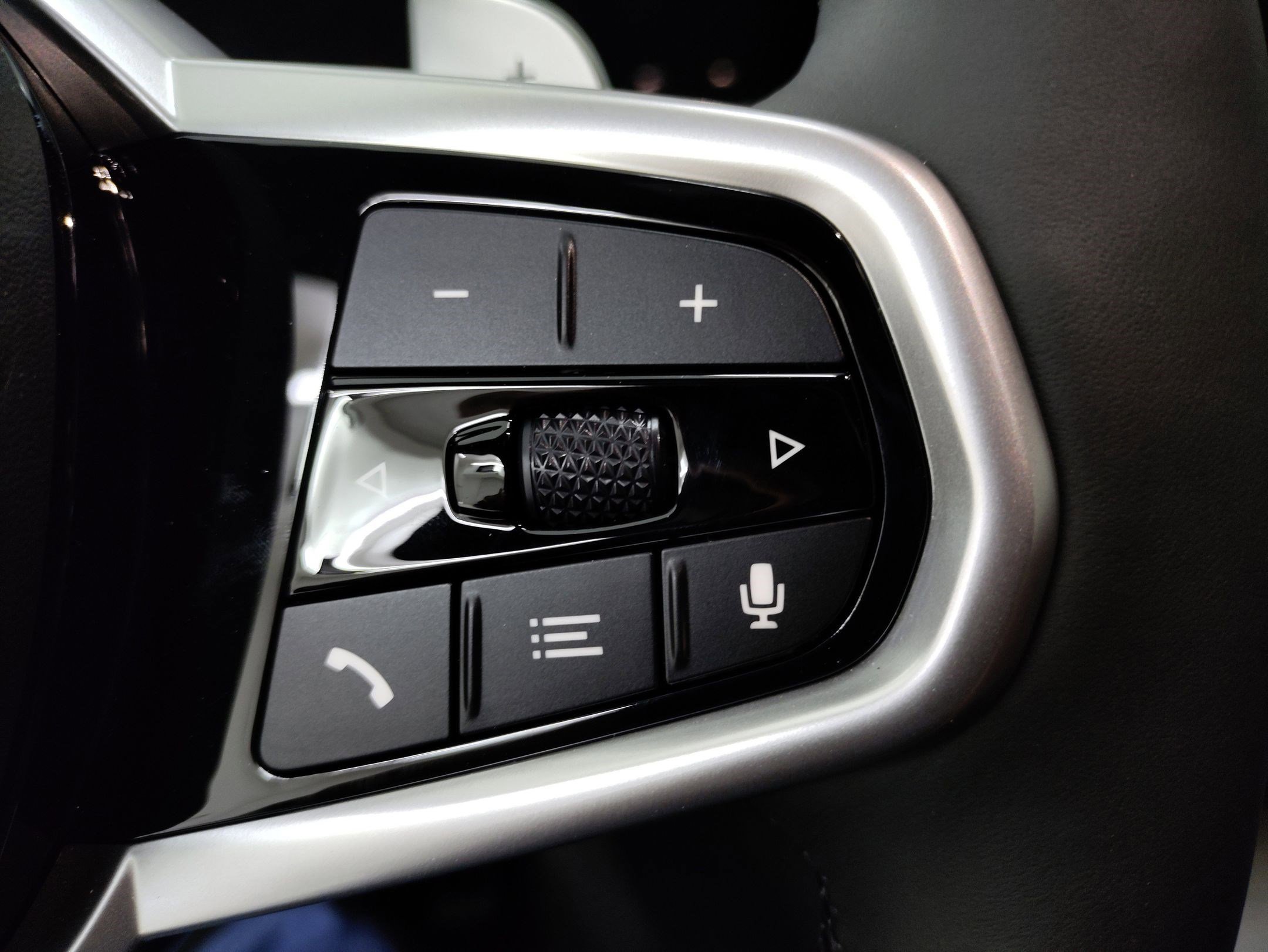 Used 2026 BMW 430i Coupe w/ M Sport Package image 17