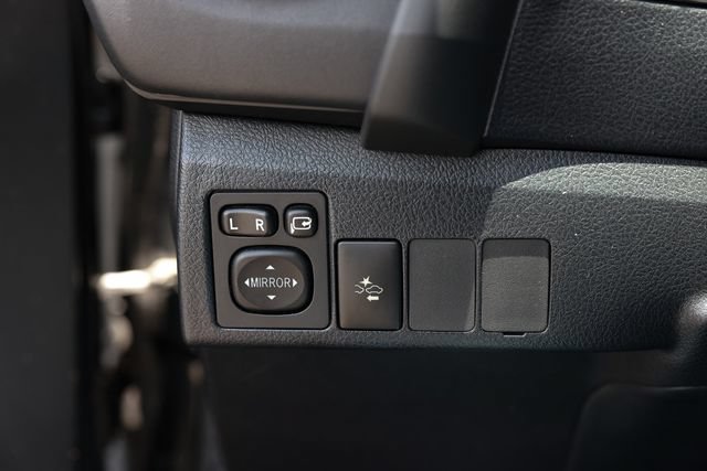 Used 2017 Toyota Corolla iM FWD image 48