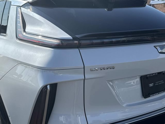 Certified 2024 Cadillac Lyriq Luxury w/ LPO, Floor Liner Package AWD/4WD image 39