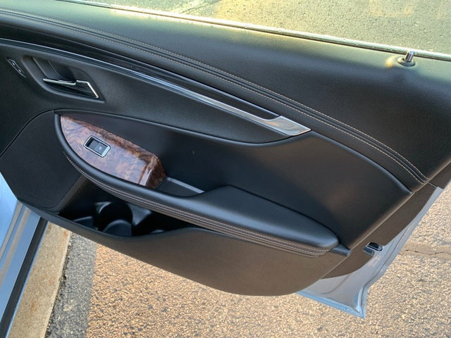 Used 2014 Chevrolet Impala LT w/ Convenience Package FWD image 14