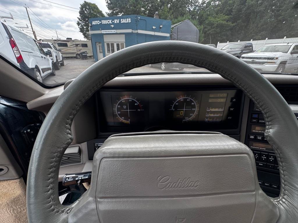Used 1993 Cadillac Allante FWD image 12