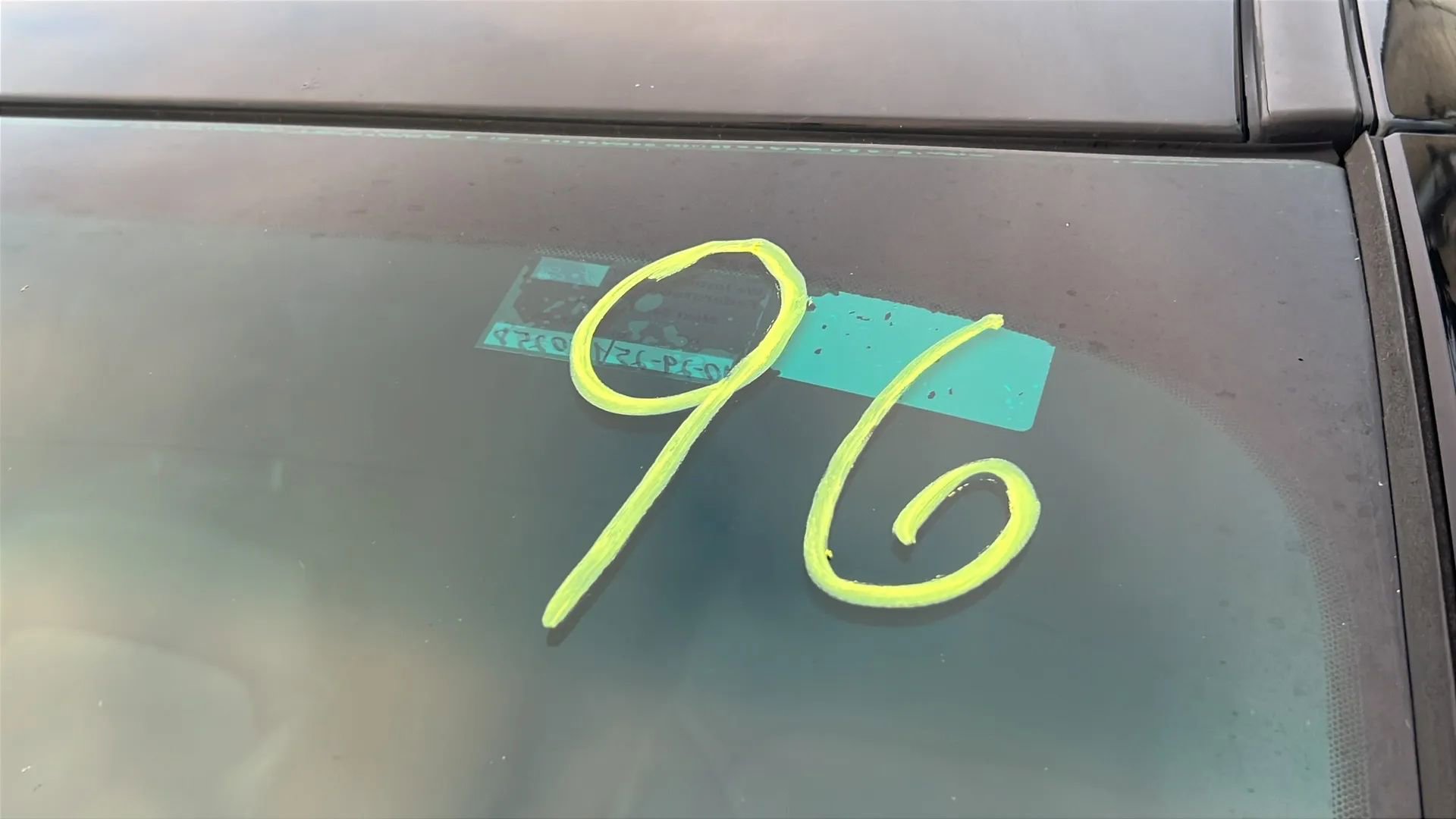 Used 2016 Ford Explorer Limited image 35