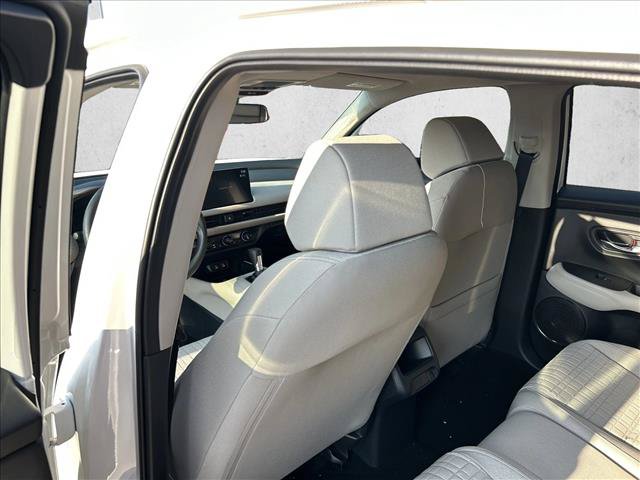 Used 2027 Honda HR-V LX image 17