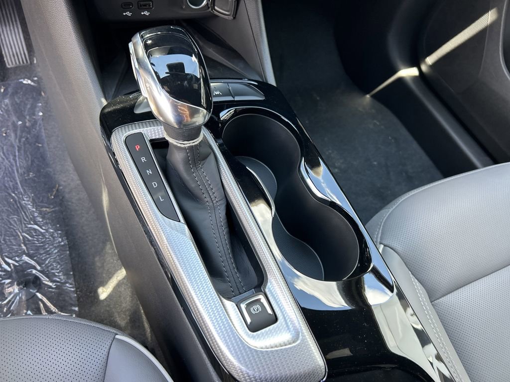 New 2025 Buick Envista Avenir image 28