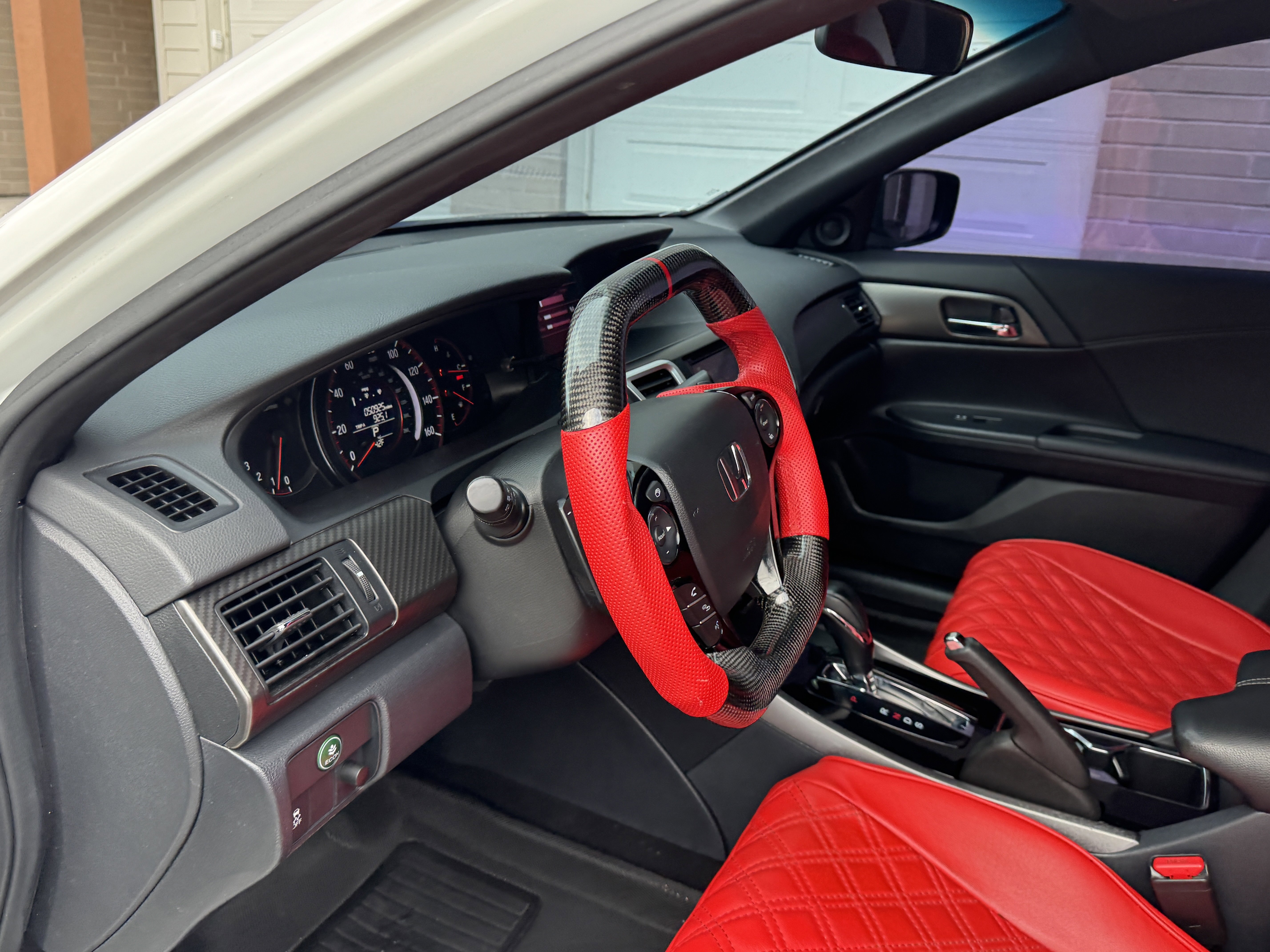 Used 2017 Honda Accord Sport image 14