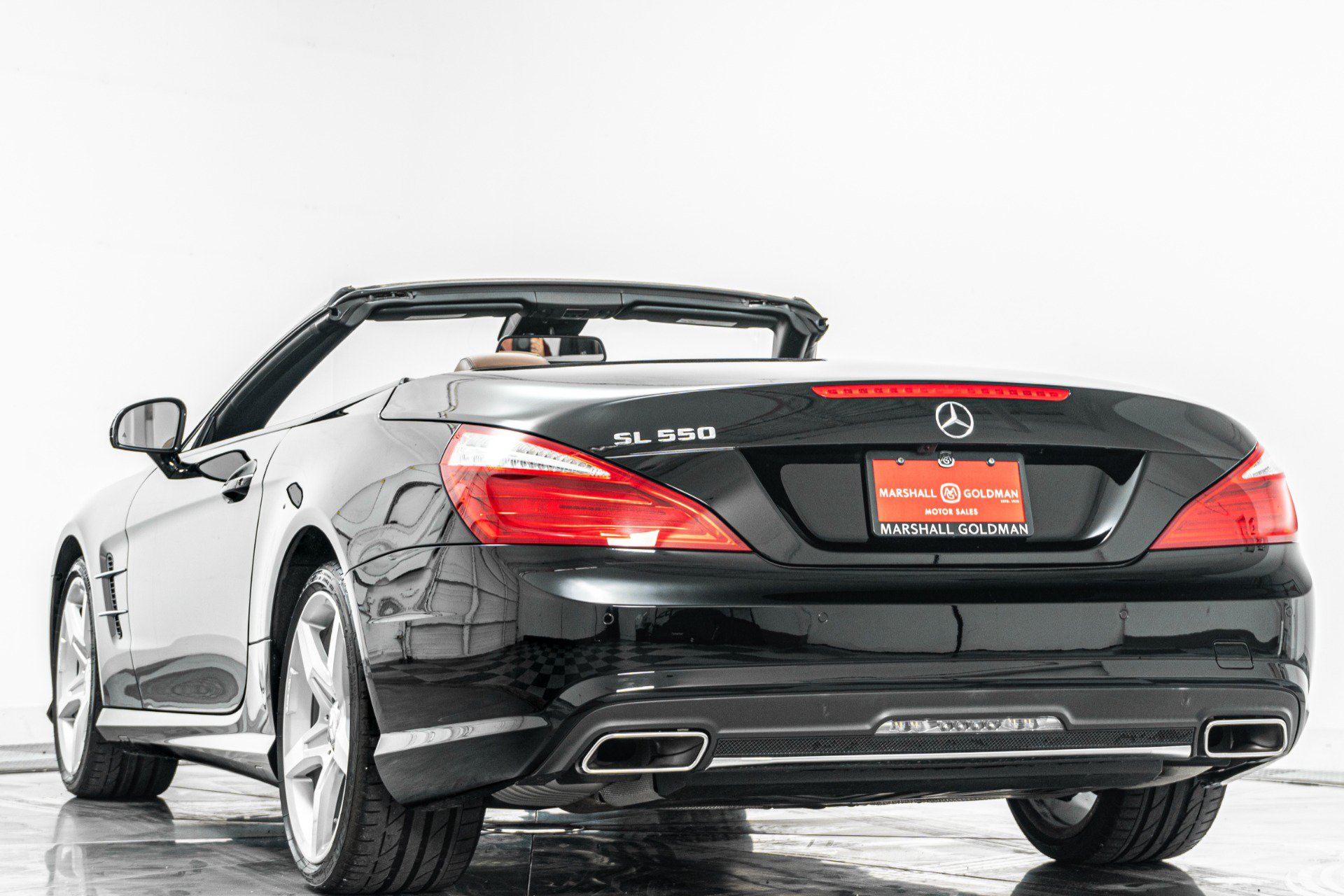 Used 2016 Mercedes-Benz SL 550 image 7