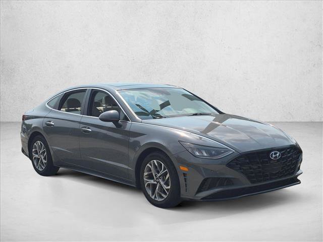 Used 2022 Hyundai Sonata SEL w/ Convenience Package FWD image 3