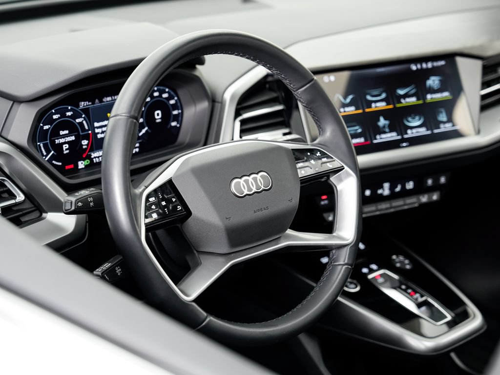 Used 2023 Audi Q4 e-tron Premium w/ Convenience Package AWD/4WD image 9