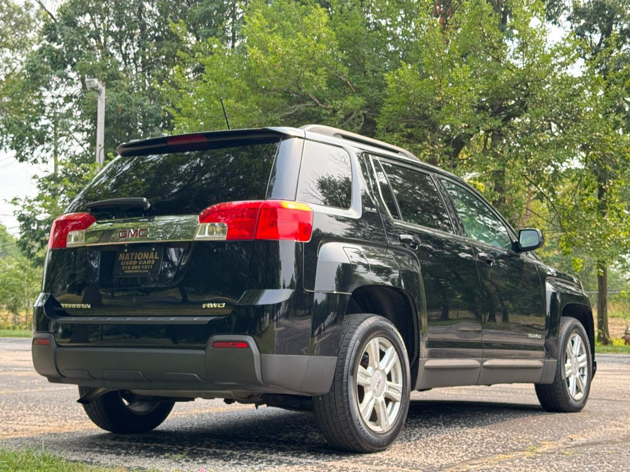 Used 2015 GMC Terrain SLE w/ Convenience Package AWD/4WD image 8