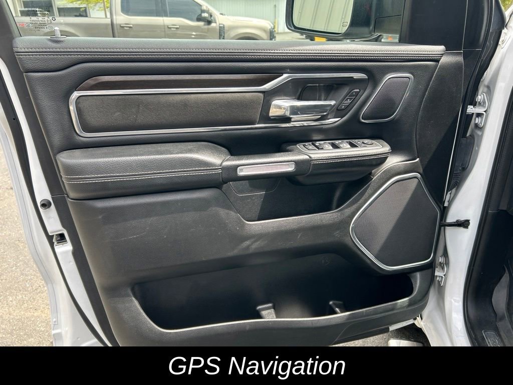 Used 2022 RAM 1500 Laramie AWD/4WD image 14