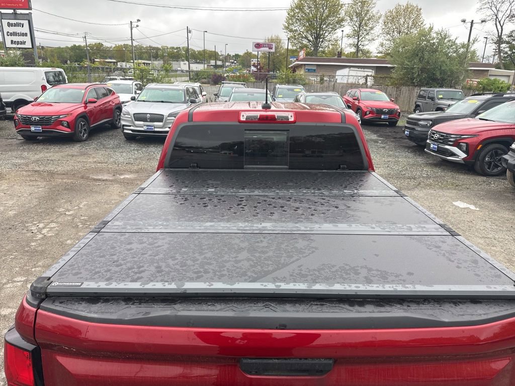 Used 2024 Chevrolet Colorado Z71 w/ Z71 Convenience Package 2 AWD/4WD image 13