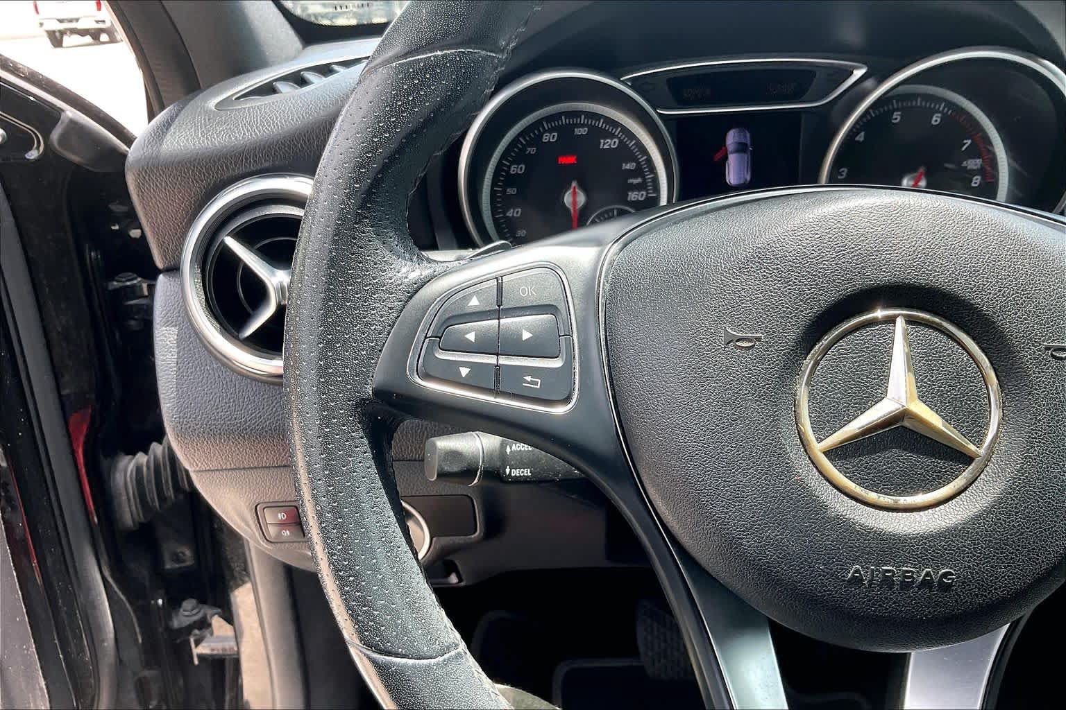 Certified 2020 Mercedes-Benz GLA 250 image 23