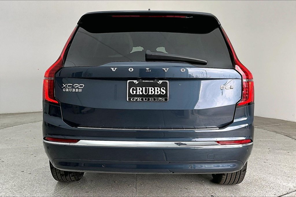 New 2026 Volvo XC90 B6 Plus w/ Protection Package Premier AWD/4WD image 5