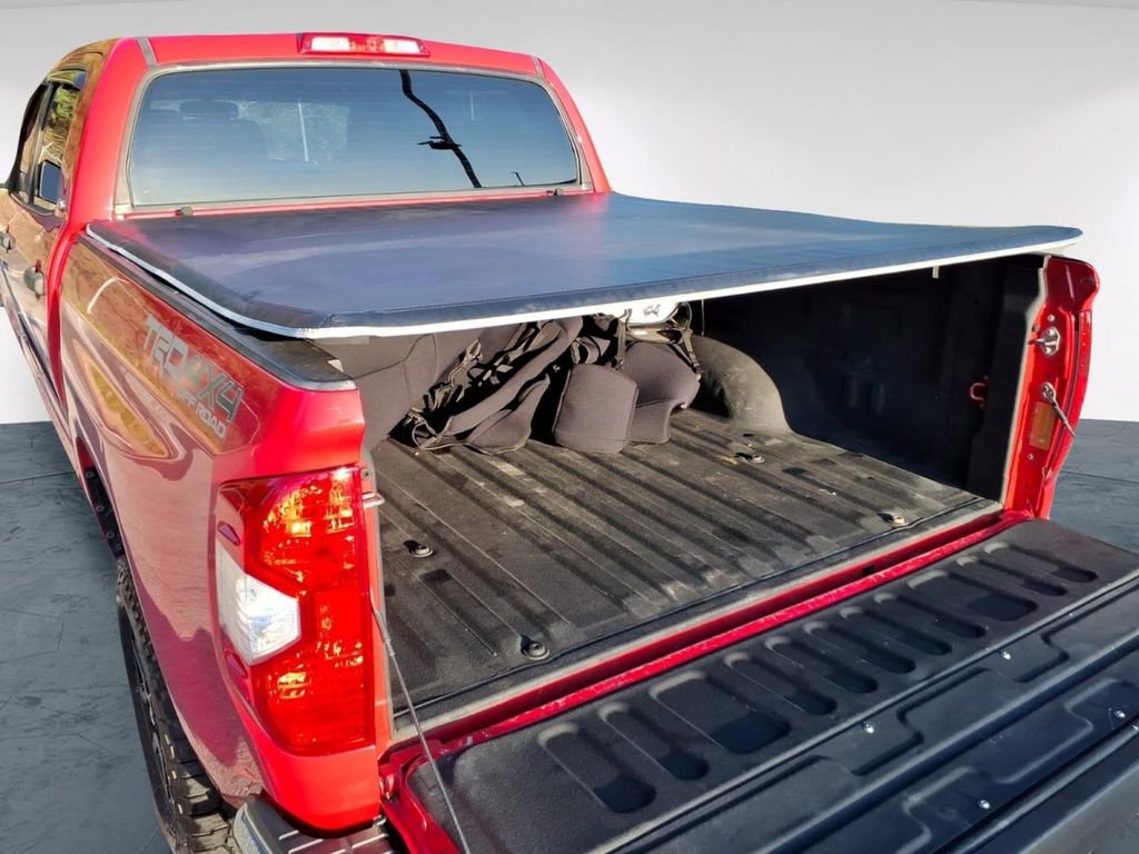 Used 2015 Toyota Tundra SR5 w/ TRD Off Road Package image 9