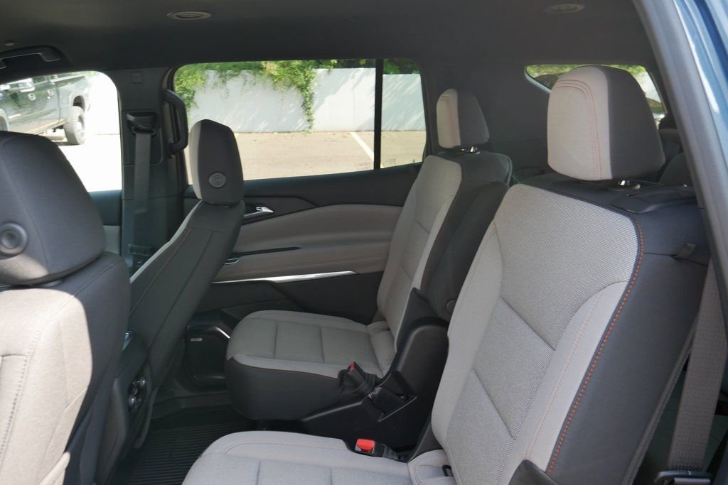 New 2026 Chevrolet Traverse LT w/ Enhanced Driving Package image 26