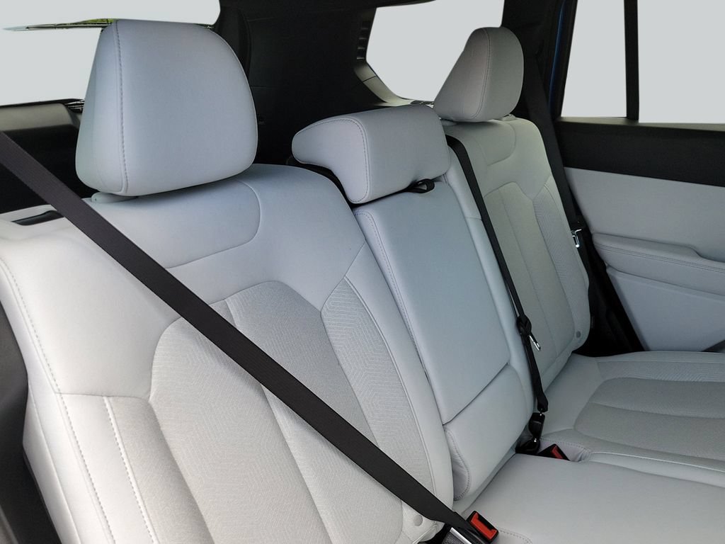 New 2026 Jeep Cherokee Laredo AWD/4WD image 37