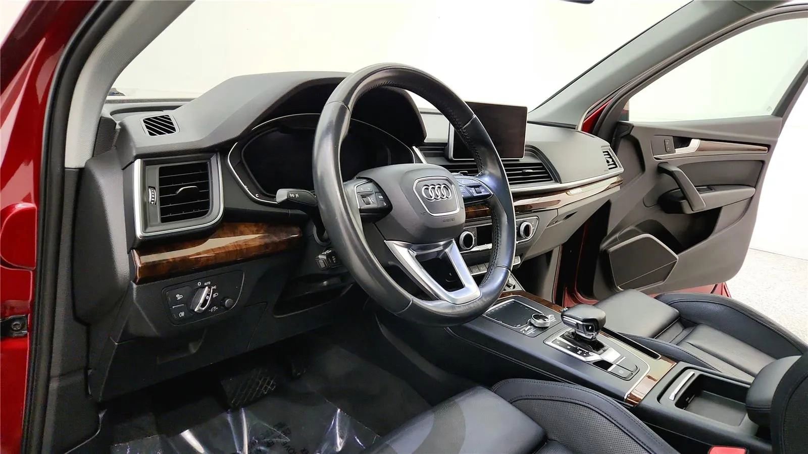 Used 2018 Audi Q5 2.0T Premium Plus w/ Premium Plus Package image 15