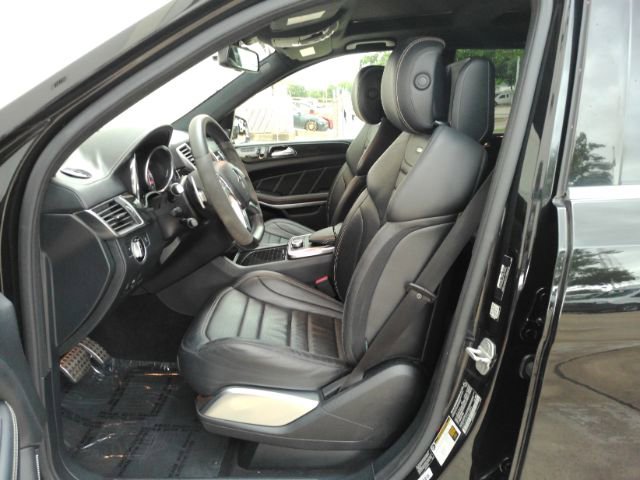 Used 2015 Mercedes-Benz GL 63 AMG 4MATIC image 12
