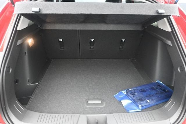 New 2026 Chevrolet Trax LT FWD image 31