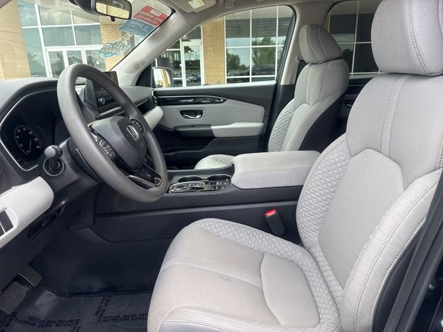 Certified 2023 Honda Pilot LX image 8