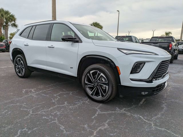 New 2026 Buick Enclave Sport Touring w/ LPO, Floor Liner Package image 2