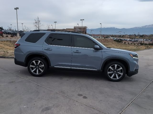 Used 2025 Honda Pilot Elite image 9